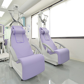 能動型自動間欠牽引装置（頸椎牽引）